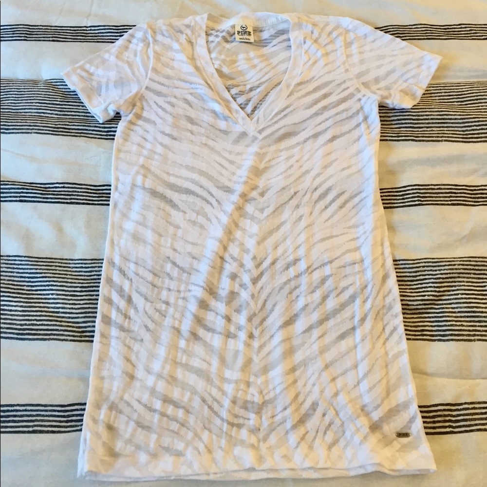 VS PINK burnout vneck tee